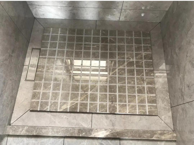 小小的石材淋浴板应该怎么做?